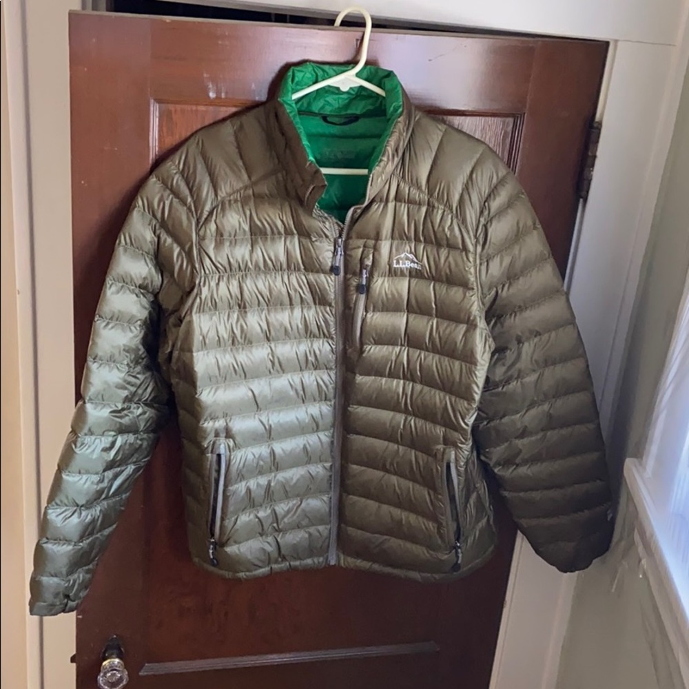 LL Bean men’s large down jacket